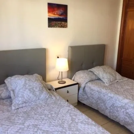 Centrally Located Villa Villa Rupert 3 Bedrooms Private Pool Close To Amenities Puerto Del Carmen *